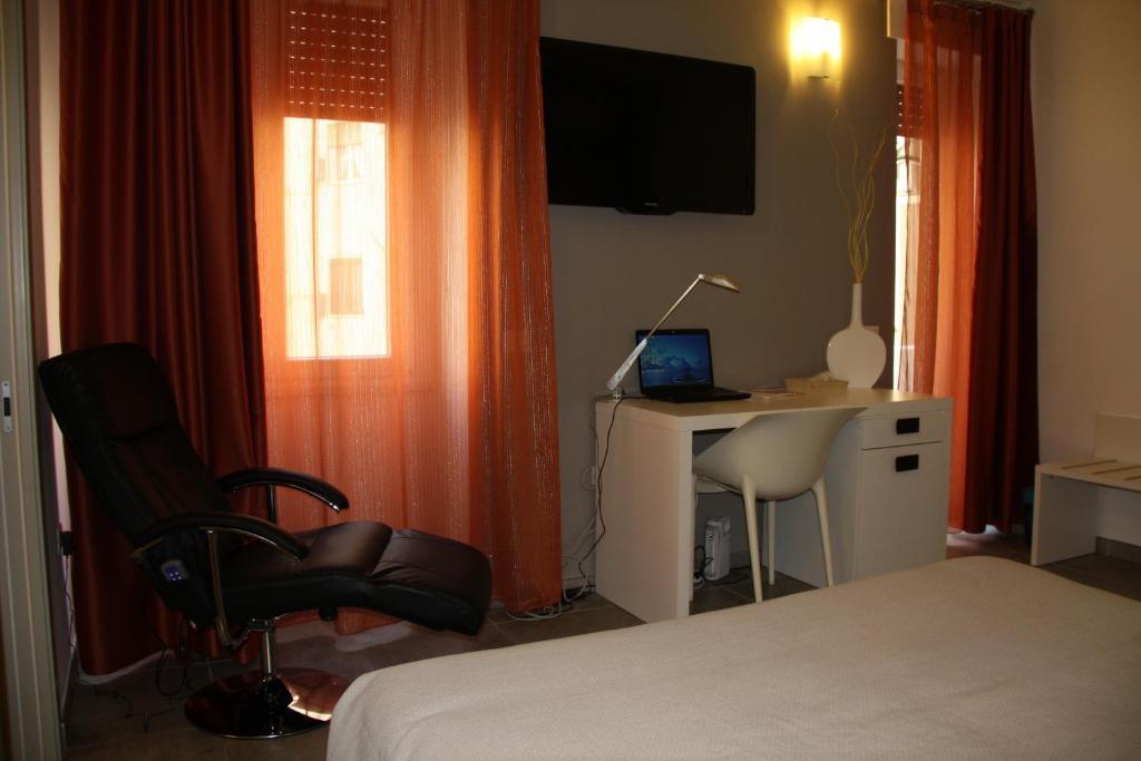 Bcomfort Hotel Cagliari Bilik gambar