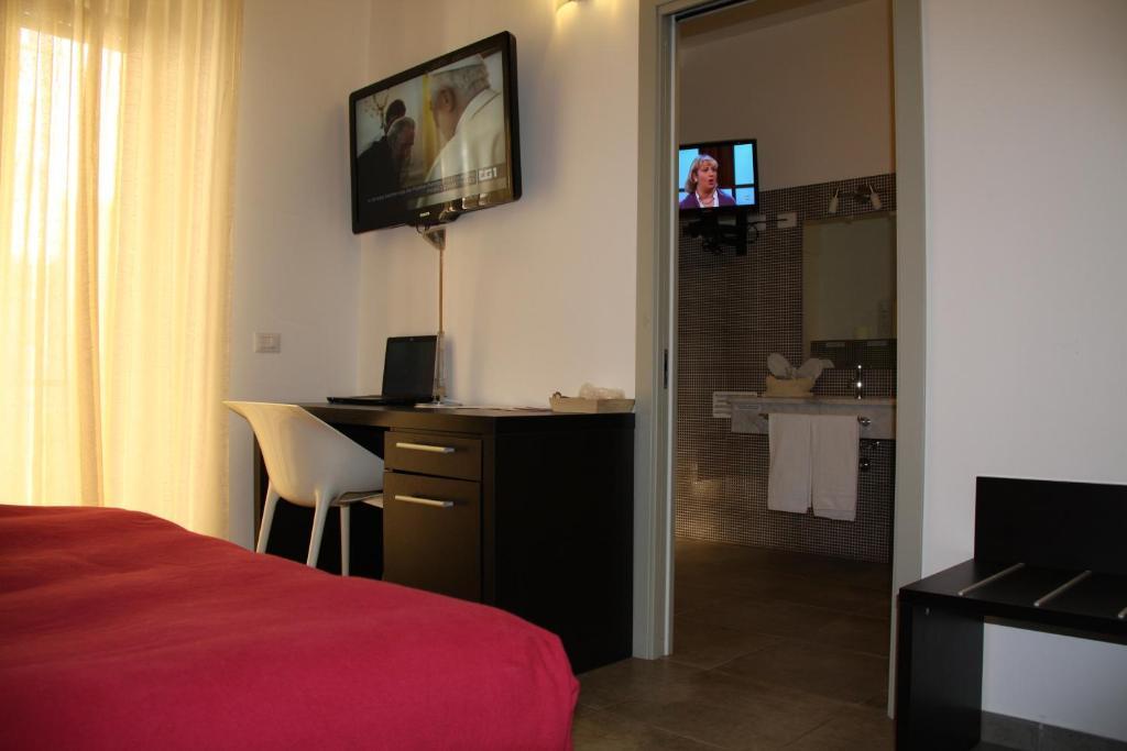Bcomfort Hotel Cagliari Luaran gambar