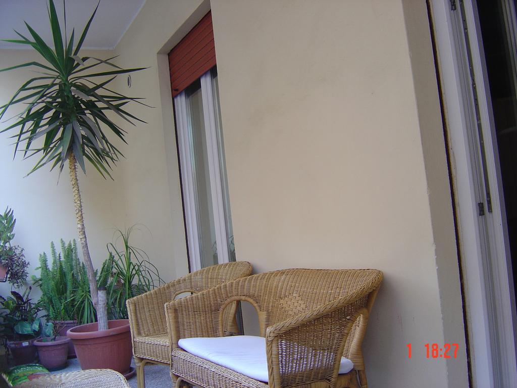 Bcomfort Hotel Cagliari Luaran gambar