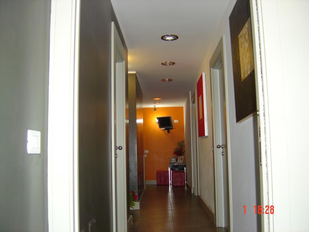 Bcomfort Hotel Cagliari Luaran gambar